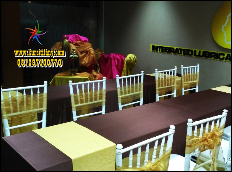 Sewa Kursi Tiffany Murah Pesta di Bekasi Barat