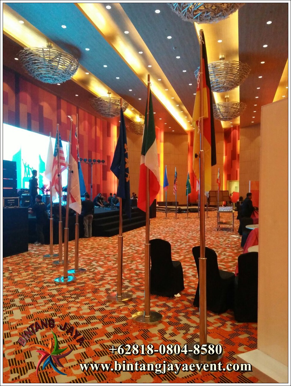 Sedia Stand Tiang Bendera Indoor Di Daerah Jakarta