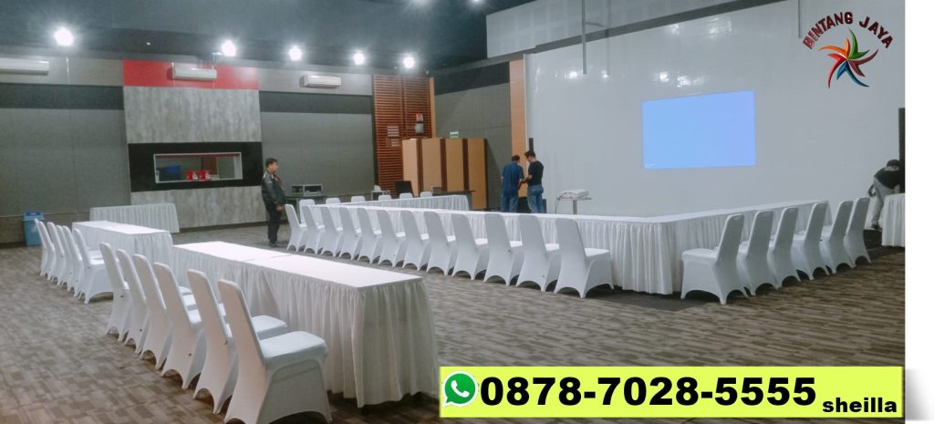 Rental kursi futura cover streeth putih Cipayung Jakarta Timur
