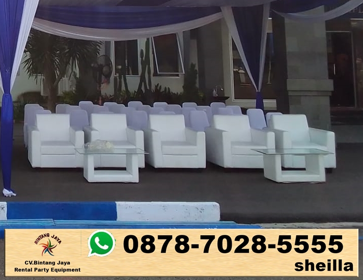 Sewa kursi VIP kursi sofa kotak single putih Bekasi