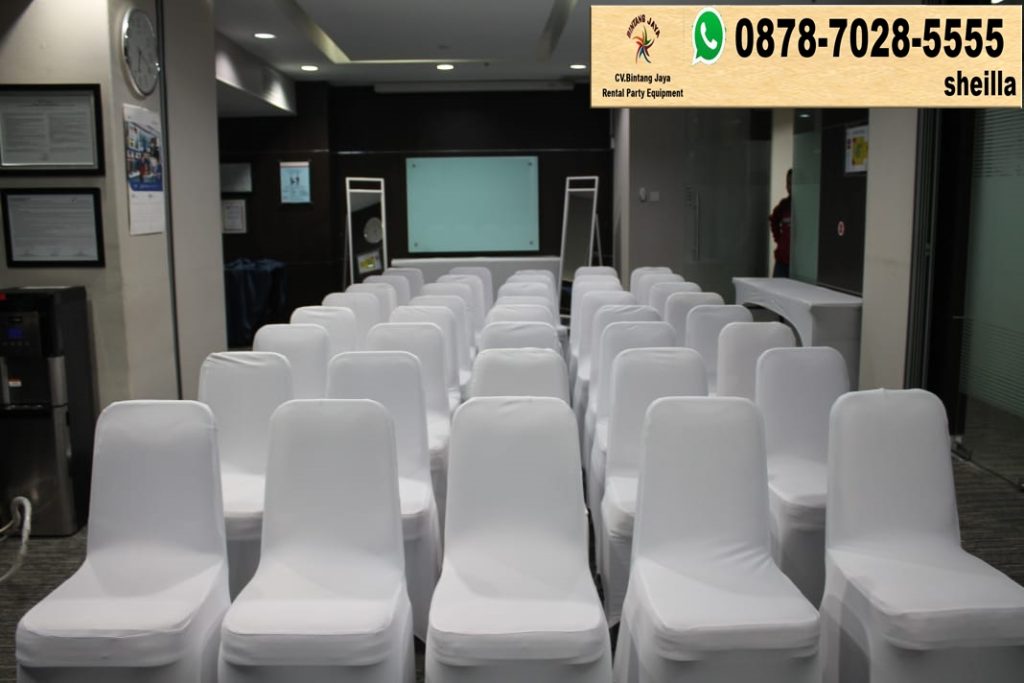 Sewa kursi futura cover putih event meeting Tanggerang. Produk sewa kursi Bintang Jaya adalah produk yang sangat lengkap dan terbaik